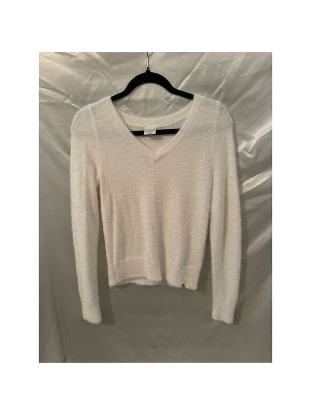 Abercrombie Kids White Sweater - Picture 1 of 4